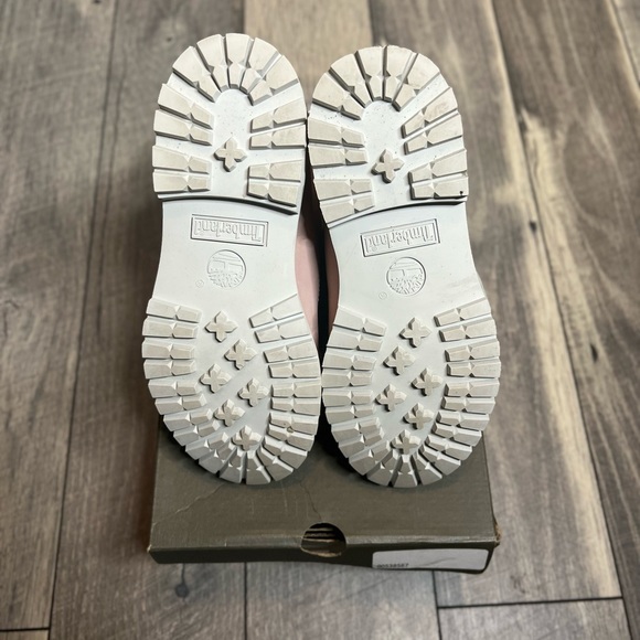 Timberlands - Picture 3 of 5